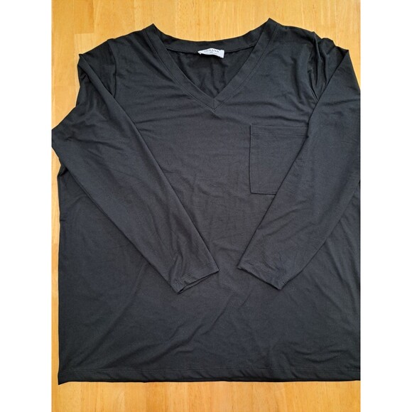 Zenana Long Sleeve V-Neck Pocket Tee Lot of 2 Blue & Black Women’s Size 2X - Picture 10 of 15